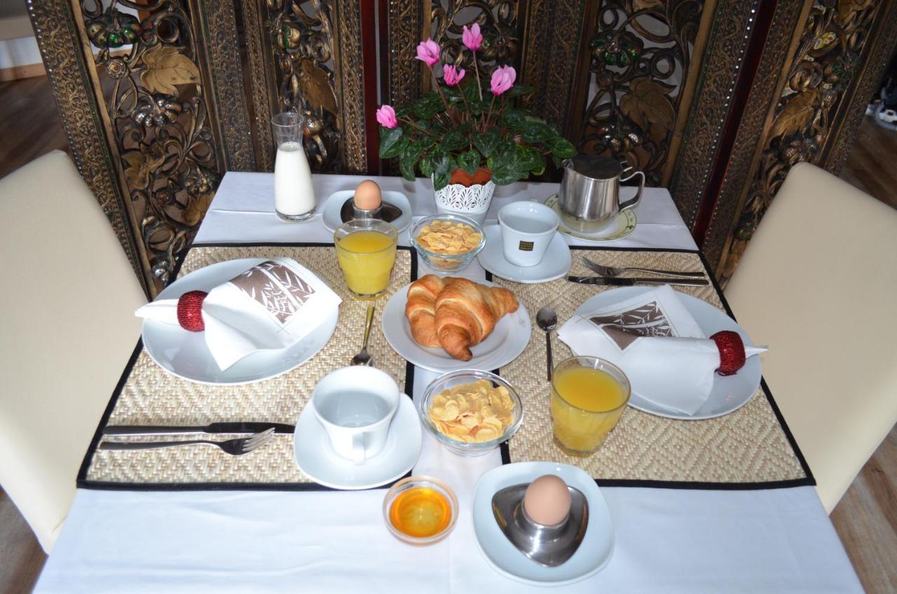 Hotel Bamboo Haupthaus Coldrano Luaran gambar